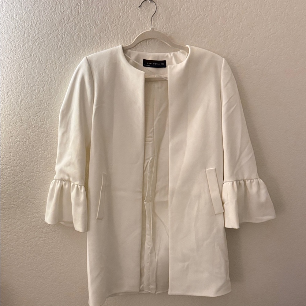 Zara Cream Ruffle Sleeve Blazer